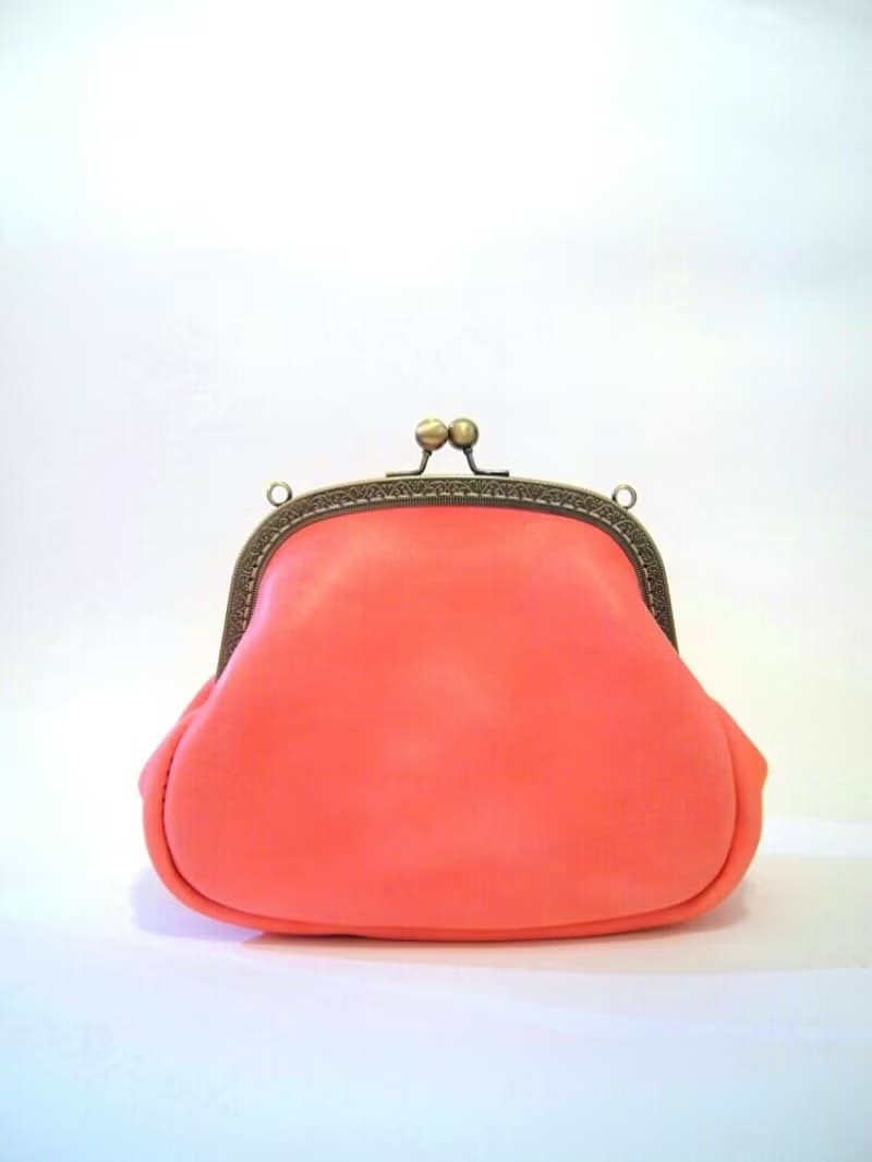 手縫復古皮革口金包手袋 側揹包 手拿包 粉紅色