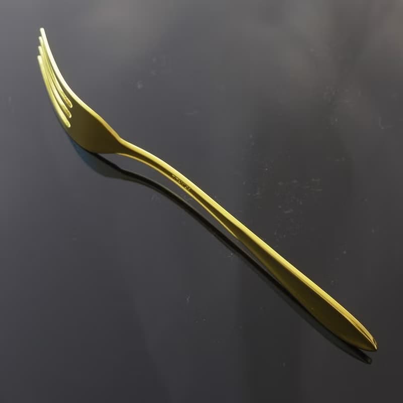 【日本製 Horie 】鈦愛地球系列-純鈦抗菌ECO環保餐叉 (亮金色)