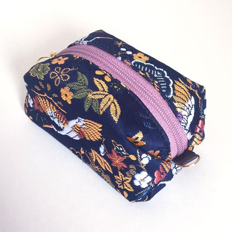 和文様お手玉ポーチ・小【金襴】