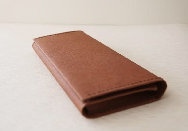 - 水洗紙長夾 / 茶褐*素食紙皮革