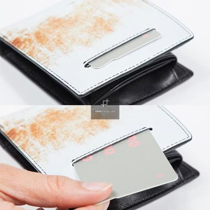 Sticker traces Bi-fold wallet Tcollector