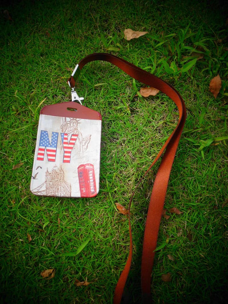 手作好禮 真皮卡套 票卡夾 證件套 識別證 (送掛繩) 聖誕交换禮物