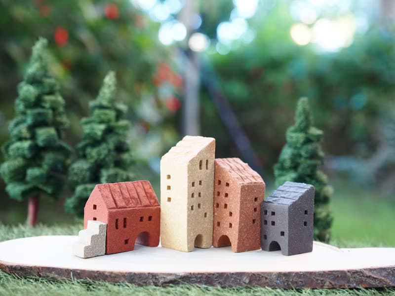 【小小村 Simple Village 】手作陶小房子/街道- 5件/組(附樓梯,四面皆有窗,可任意組合)接單製作