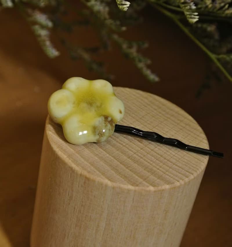 【 T - C 】髮夾 日本白瓷 瓷器  限量 自然釉色 無限看不膩色調 攝氏1350高溫燒製