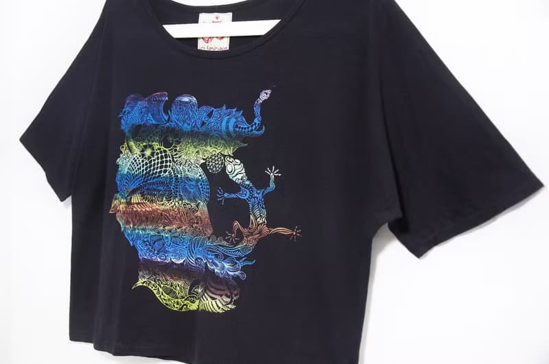 女裝手感短版上衣 / T-shirt - 心靈之圖系列旅行記憶 ( 黑色 )