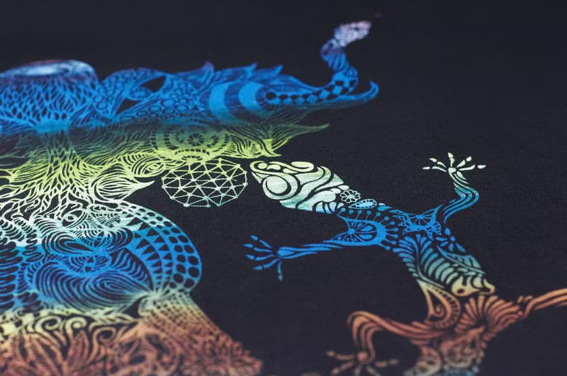 女裝手感短版上衣 / T-shirt - 心靈之圖系列旅行記憶 ( 黑色 )
