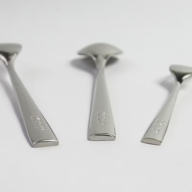 【日本Shinko】日本製 設計師系列 素直-主餐匙