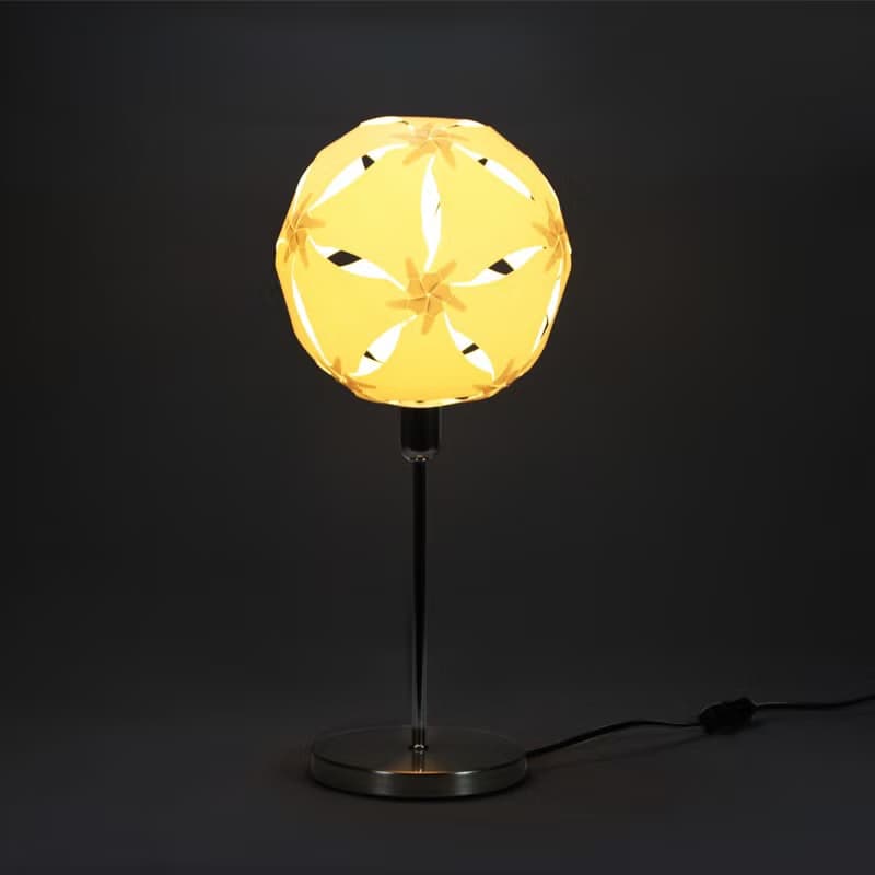 【GEWAY】擁瓣桌燈_20pcs_設計師檯燈_喬遷_新居