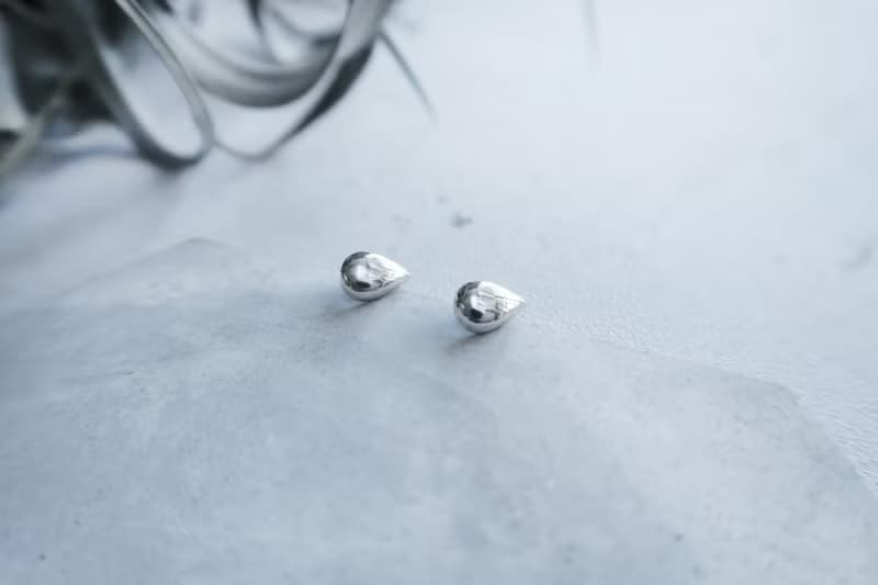 925純銀 小水滴 耳環 或 耳夾  一對