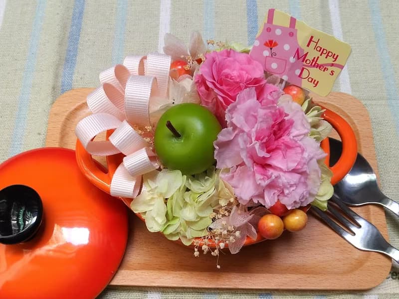  l 小鍋料理之美味康乃馨 l *不凋花.恆星花.永生花*禮物*母親節