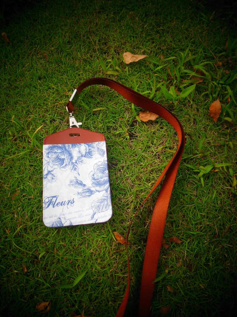 手作好禮 真皮卡套 票卡夾 證件套 識別證 (送掛繩) 聖誕交换禮物