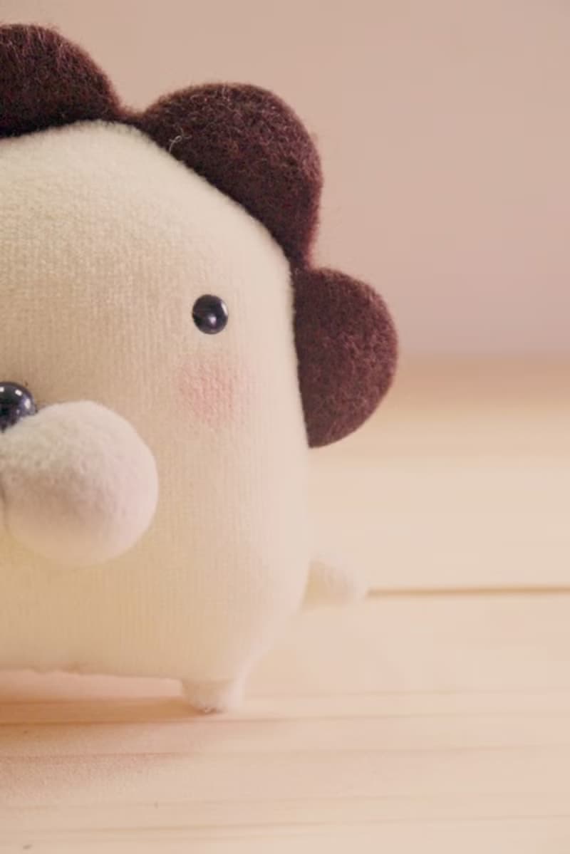 Bucute 擦拭手機螢幕┃ 花媽獅手機吊飾┃附耳機塞┃禮物