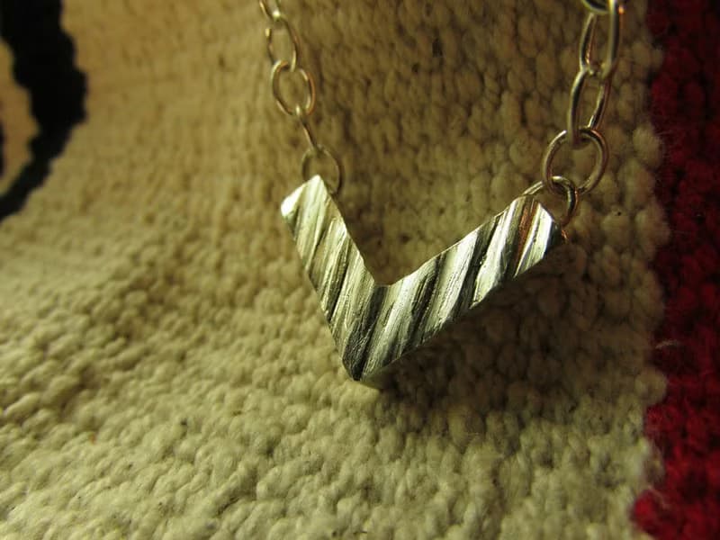 V a necklace_ V a項鍊 | 925銀 男生禮物 男朋友 字母V 對鍊