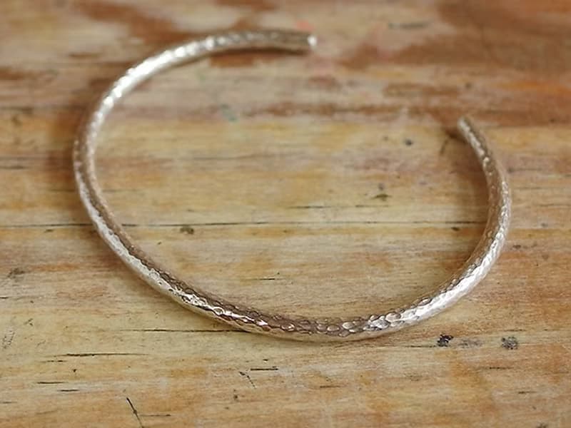 雨滴 3mm手工鍛敲手環