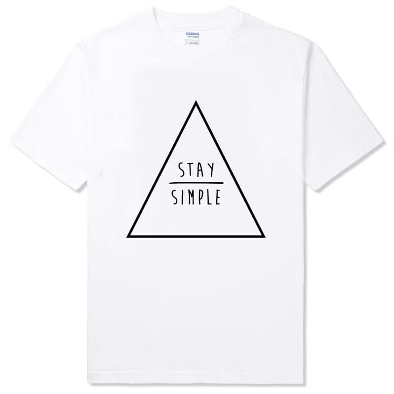 STAY SIMPLE Triangle 短袖T恤 2色 保持簡單三角形幾何設計禮物