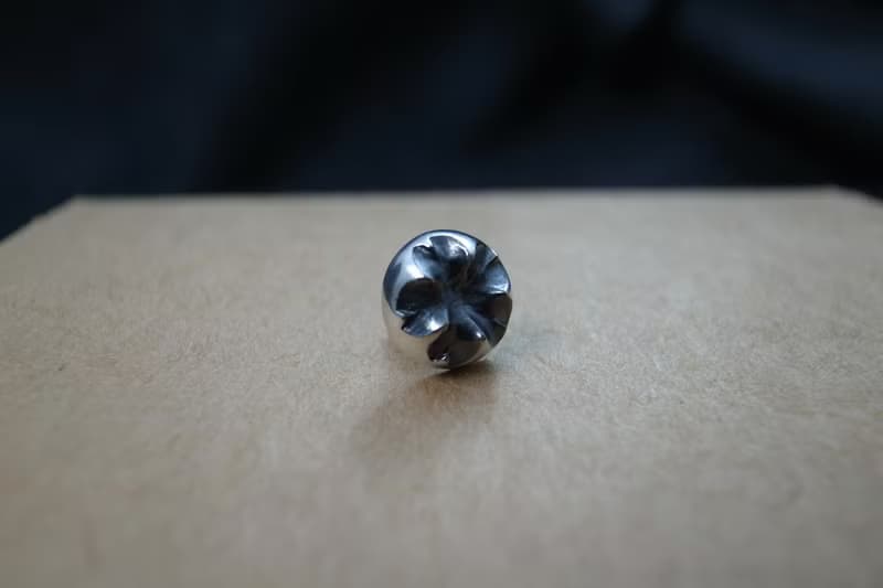 櫻花系列【黑櫻花】耳針式貼耳925純銀耳環(單顆/男生女生耳環)