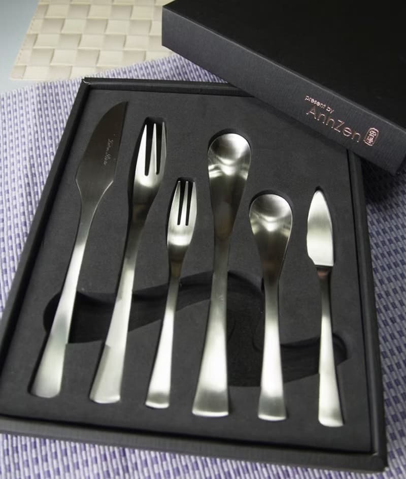 【日本Shinko】日本製 Good Design 獎-愛丁堡系列 餐具禮盒-6件組