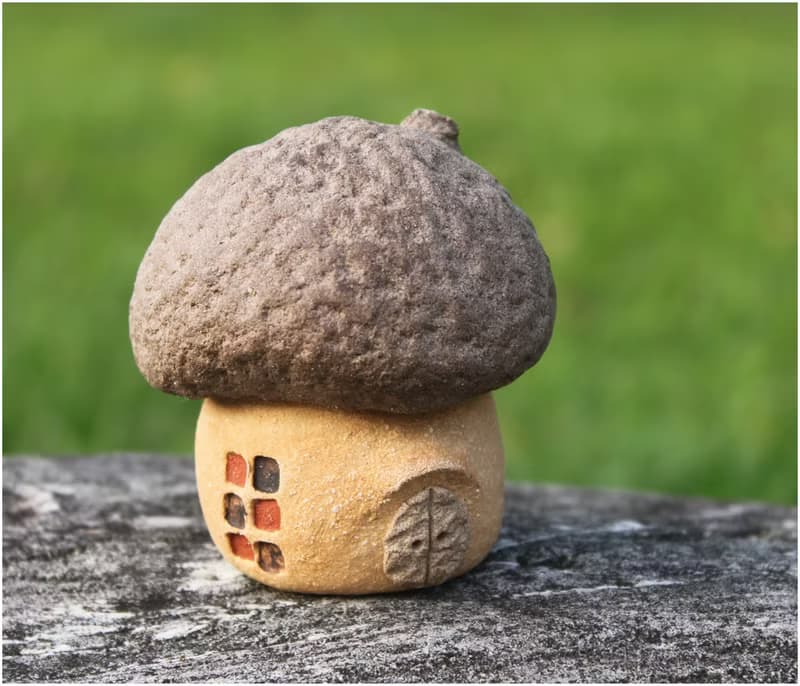蘑菇村 超可愛陶手作蘑菇屋B (岩石咖啡+黃色)不含貓頭鷹