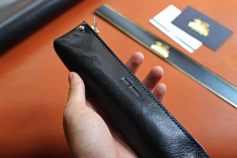 VULCAN Goatskin leather 細膩紋路 袋鼠皮/山羊皮 三角筆袋