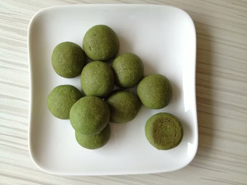 Tuxedo Cat Handmade　塔西躲貓貓 - 抹茶雪球