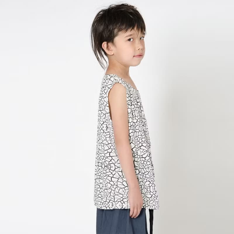 瑞典有機棉童裝透氣親膚背心 2歲至12歲 黑白