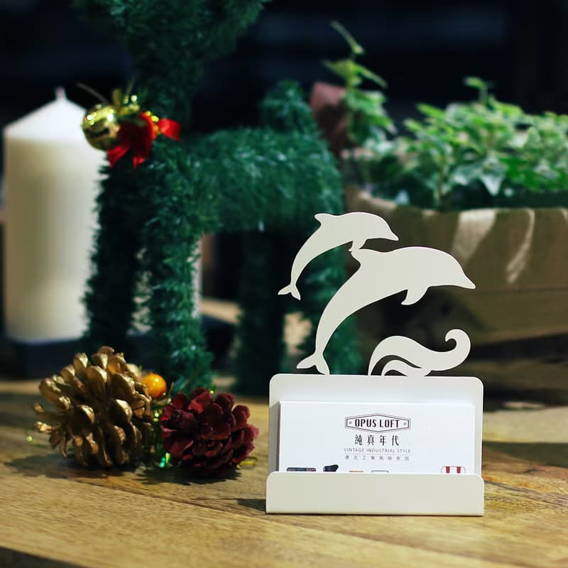 【OPUS東齊金工】歐式鐵藝名片座-海豚(白)/海洋/桌面收納/生日禮