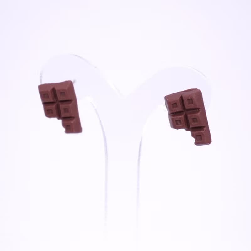 Playful Design 咬一口巧克力塊耳環