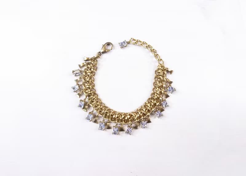 圓氐  典雅女伶  裙擺搖搖 編織方型鋯石手鍊