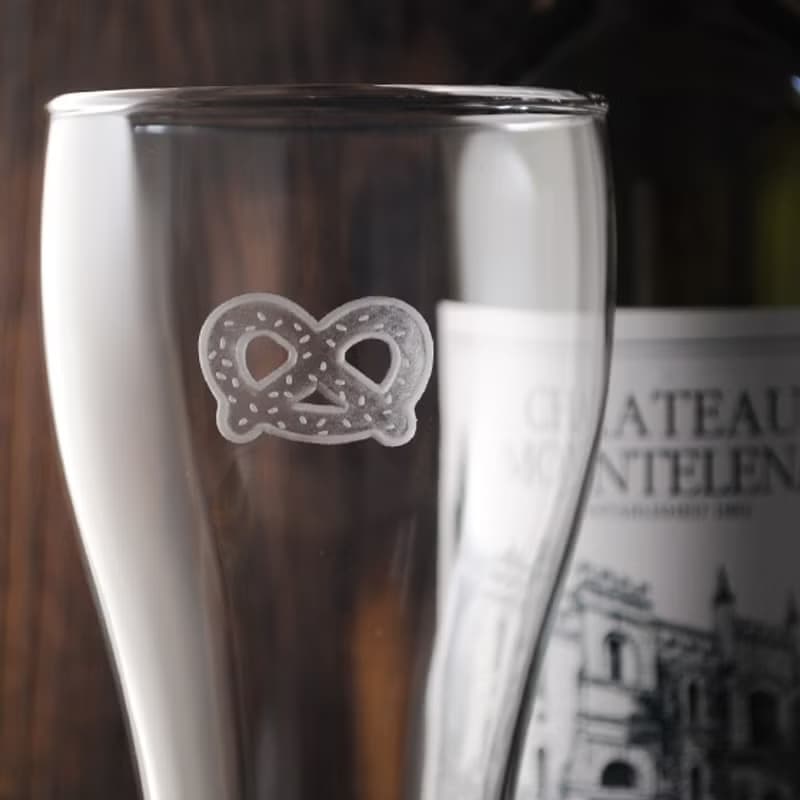 545cc【德國Pretzel蝴蝶圈啤酒杯】Pretzel in Germany結婚的繩節