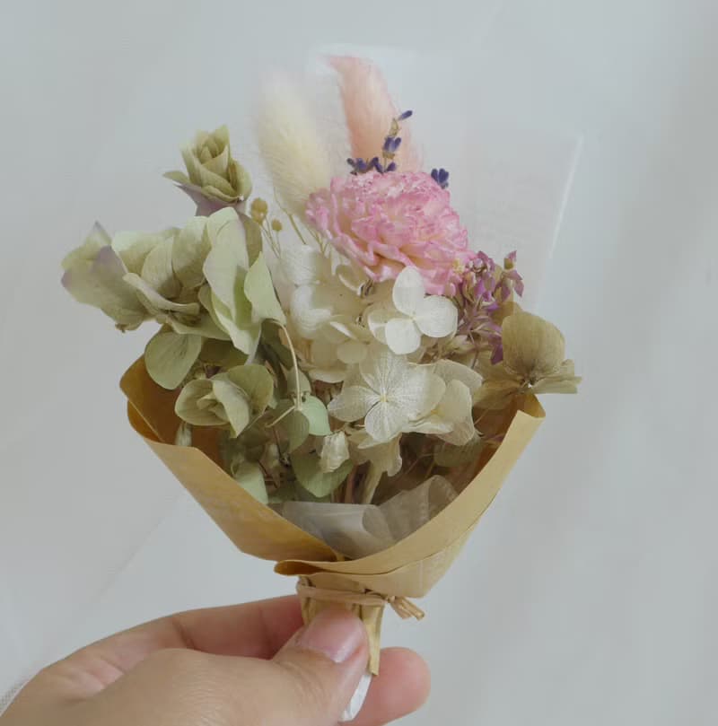 【福利品】畢業謝師禮物|企業工商訂單|奧勒岡康乃馨小花束生日禮