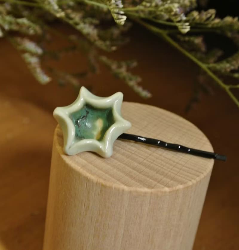 【 T - C 】髮夾 日本白瓷 瓷器  限量 自然釉色 無限看不膩色調 攝氏1350高溫燒製