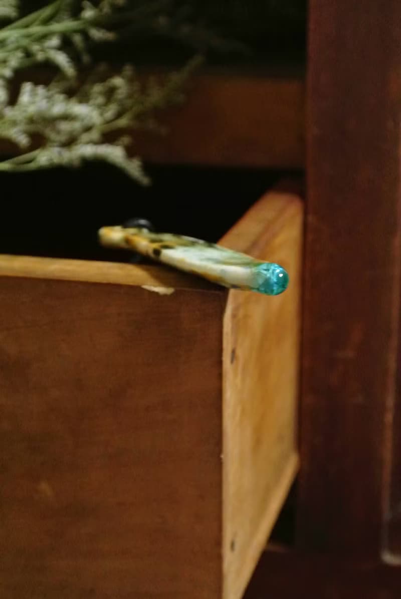 【 T - C 】項鍊 日本白瓷 瓷器  限量 自然釉色 無限看不膩色調 攝氏1350高溫燒製