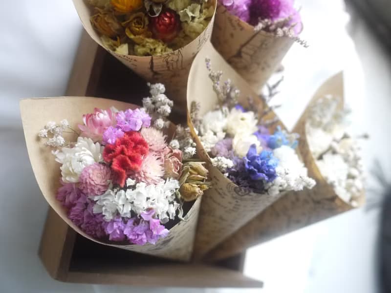未完待續 | 乾燥花甜筒花 小花束 婚禮小物 婚禮布置 自選色系款