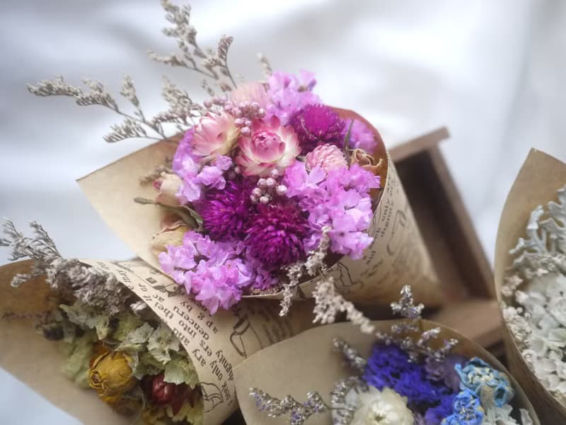 未完待續 | 乾燥花甜筒花 小花束 婚禮小物 婚禮布置 自選色系款