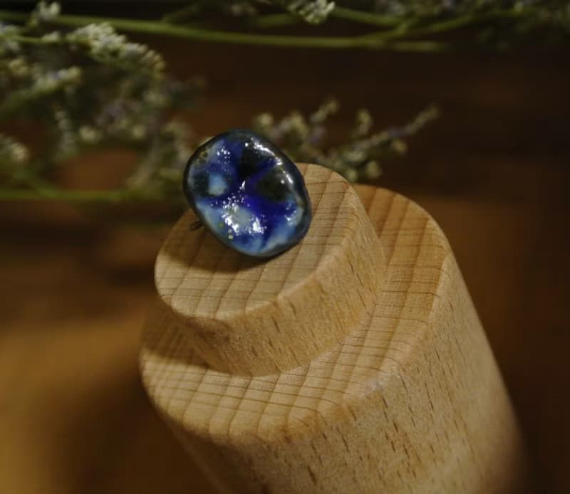 【 T - C 】耳環 日本白瓷 瓷器  限量 自然釉色 無限看不膩色調 攝氏1350高溫燒製