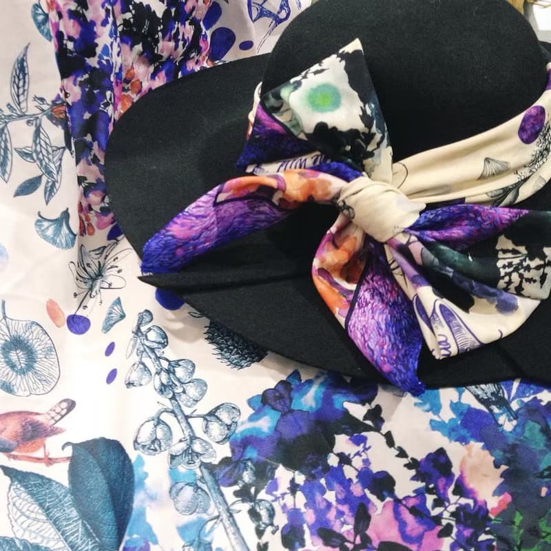 Midnight 手工圍巾/絲巾 - 紫色X奶油色（Midnight Scarf - Violet X Cream）