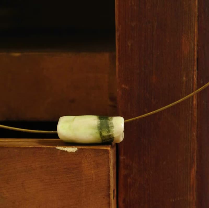 【 T - C 】項鍊 日本白瓷 瓷器  限量 自然釉色 無限看不膩色調 攝氏1350高溫燒製