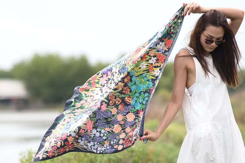 Keukenhof Scarf 花園手工圍巾/絲巾 - 黑色