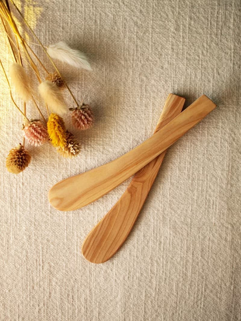 芬蘭 VJ Wooden 手工 木製 花楸抹刀