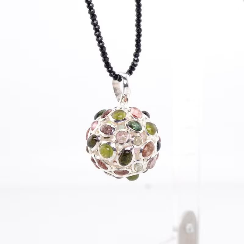 寶麗金珠寶-天然彩色碧璽墜配尖晶石項鍊