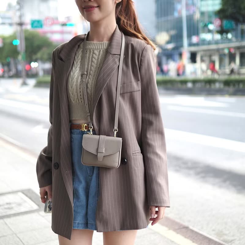 Khloe (Dust): Micro bag, Short wallet, Crossbody bag, Cow Leather wallet, Grey