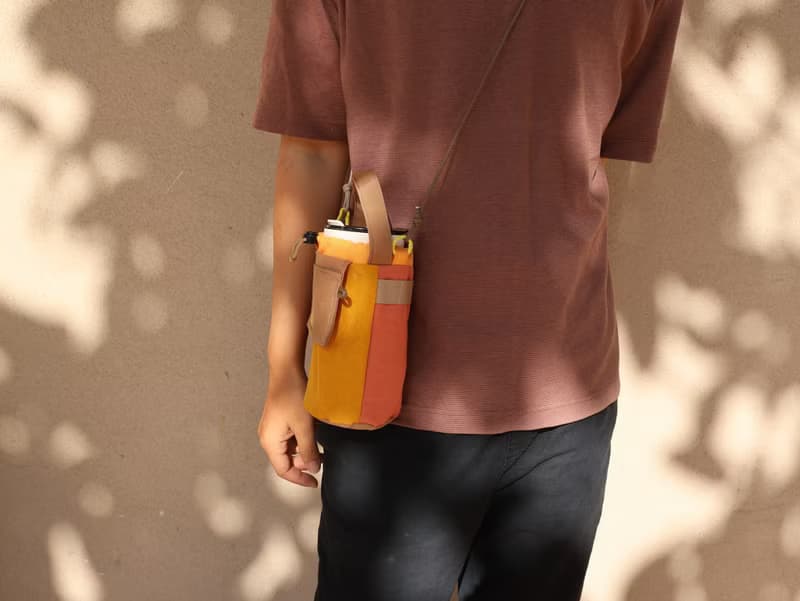 【Bottle bag】多功能斜背手提水壺袋 / 飲料提袋