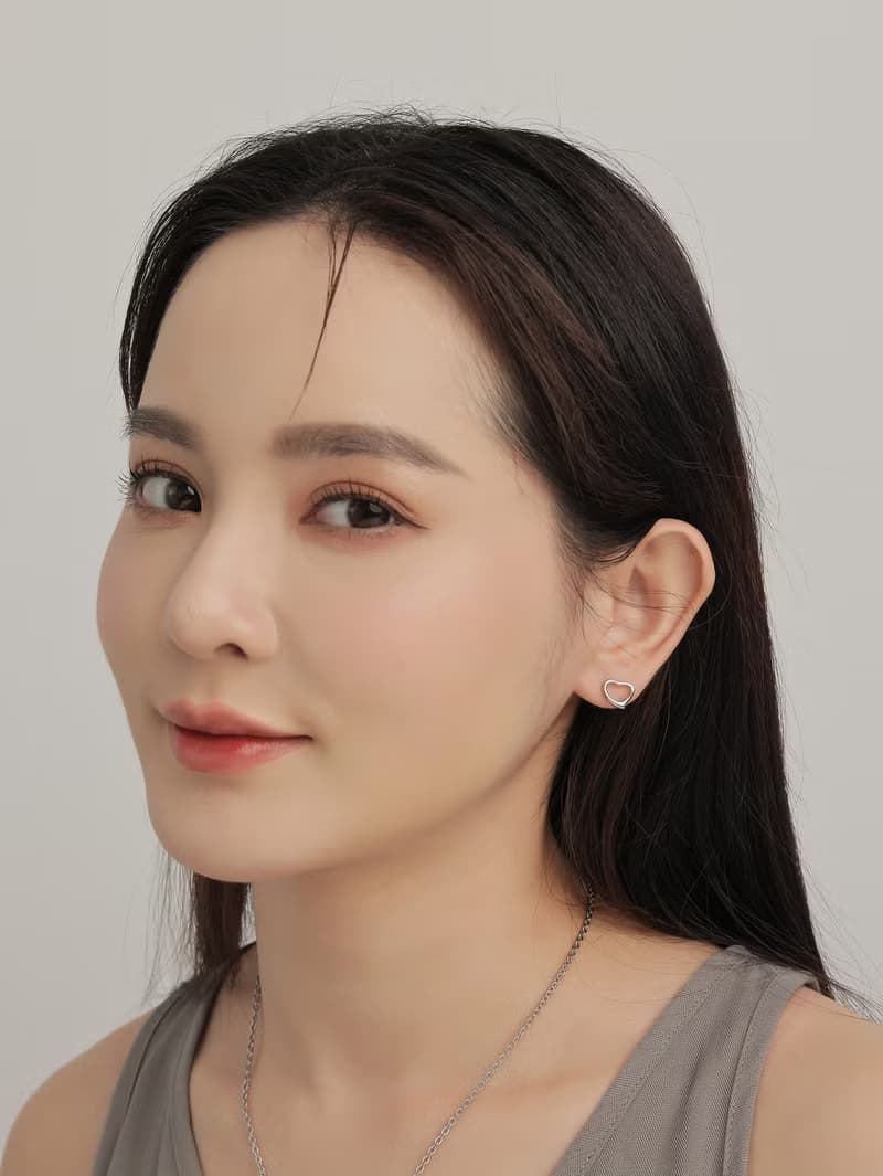 有點動心。轉珠耳環