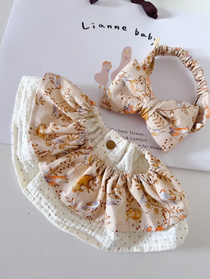 現貨 法國狐狸莊園 彌月禮盒 圍兜 口水巾 髮帶 嬰兒禮物 滿月禮