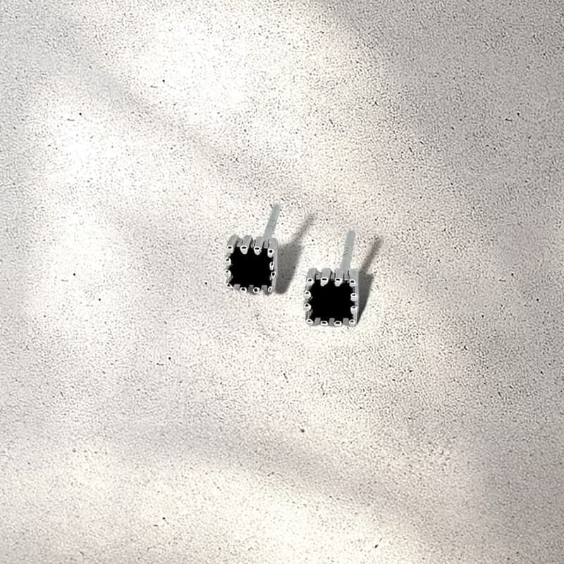 925純銀 | 純黑之方_耳環