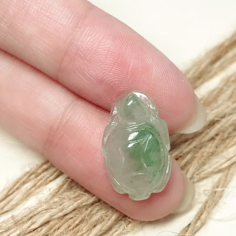 【吉祥‧長壽】冰種飄綠烏龜金錢龜 | 天然緬甸A貨翡翠 | 送禮