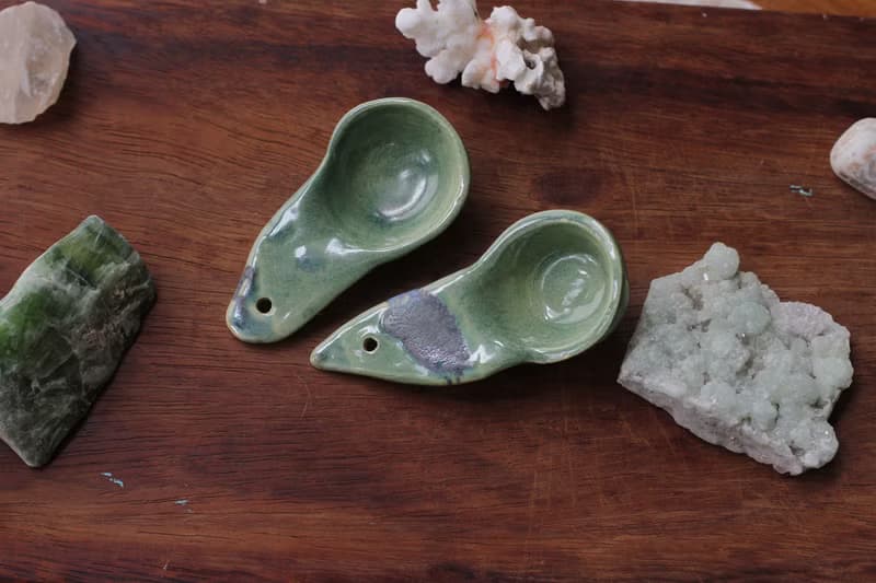 純手捏深綠色小鳥形象陶瓷湯匙/陶匙(1對)
