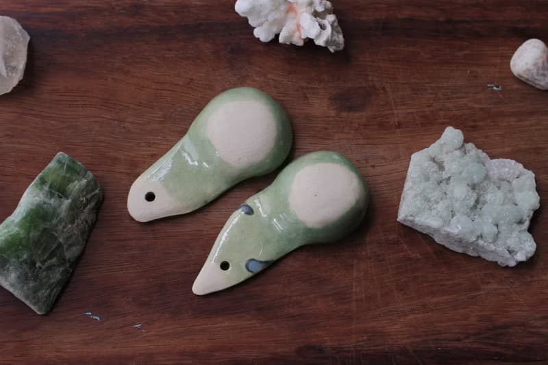 純手捏深綠色小鳥形象陶瓷湯匙/陶匙(1對)