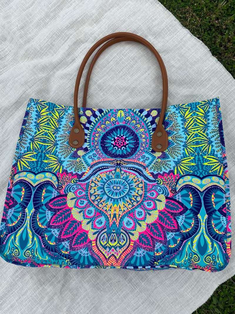 BOHOPeach phone bag Handbags for everyday look