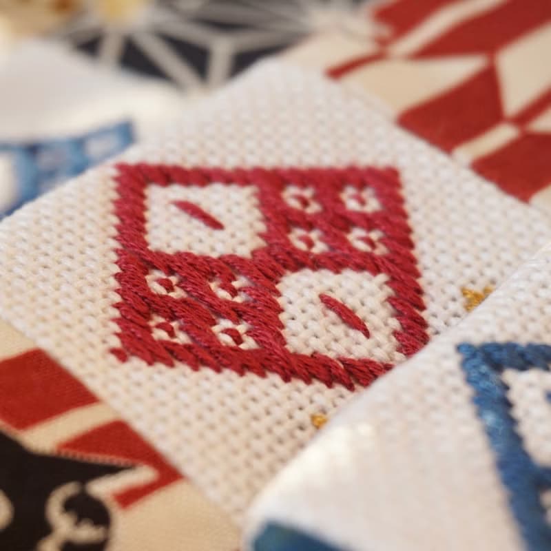 小巾繡束口袋 招財貓咪 (紅) | 刺繡束口袋 索繩袋 收納小物
